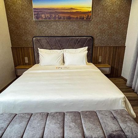 The Malibu Hotel Saigon 胡志明市 外观 照片